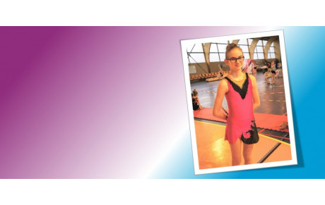 Camille Puype, une MézéTwirler qui aime pouvoir allier &quot;la danse, la gym et le bâton&quot;